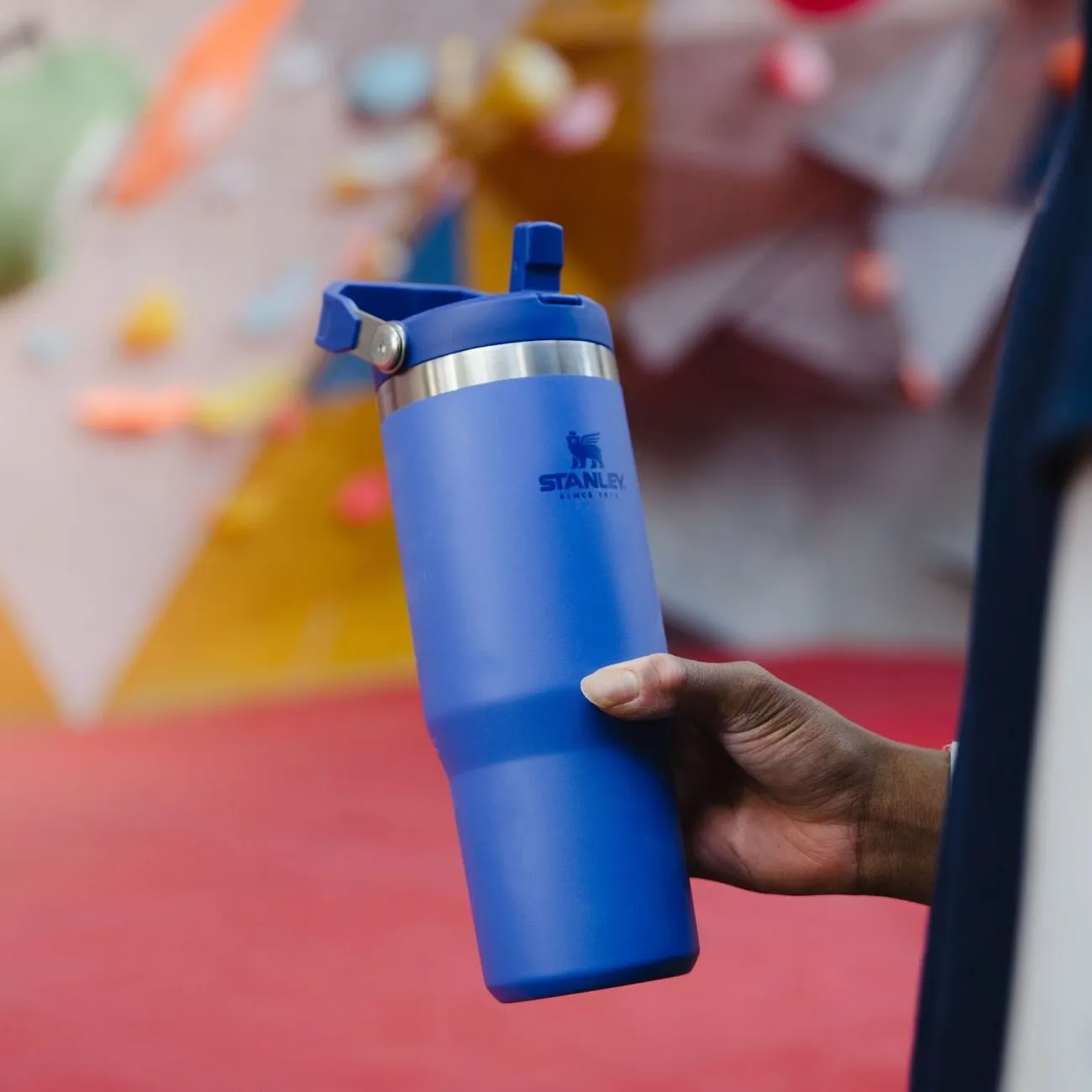 IceFlow™ Flip Straw Tumbler | 0.89L - Stanley Create